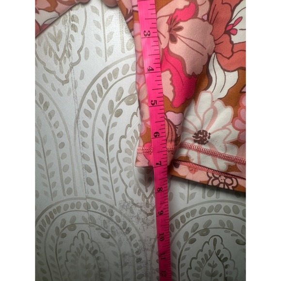 Aerie OFFLINE Floral Bike Shorts Brown Pink White Retro Yoga Athletic S - Picture 9 of 11